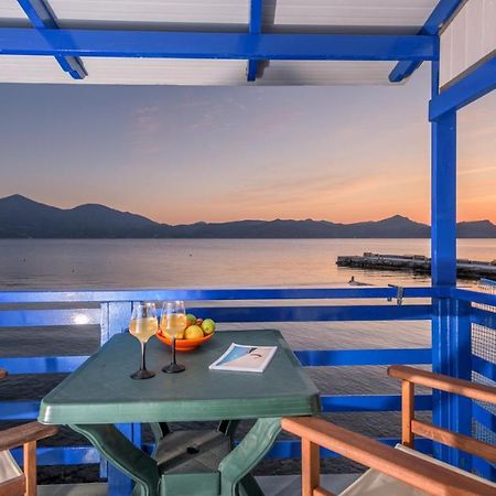Blue Traditional Boathouse In Klima Klima  Exterior foto